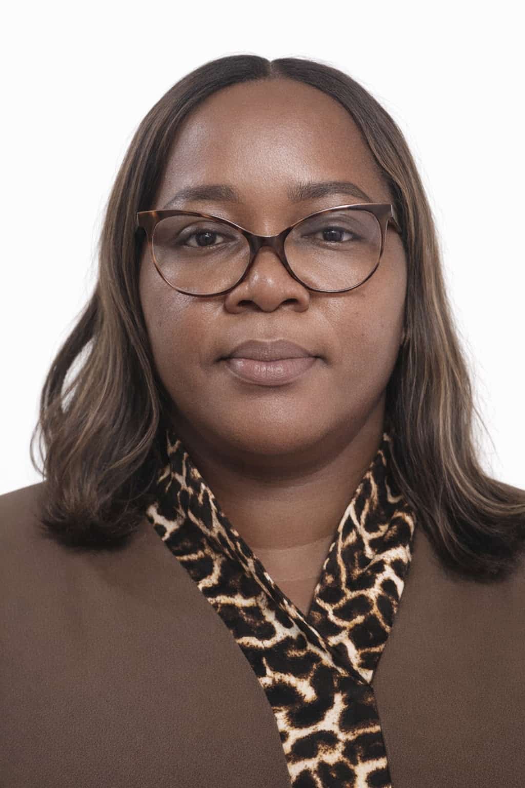 Mme Patience Mwika, Chef de Division Communication
